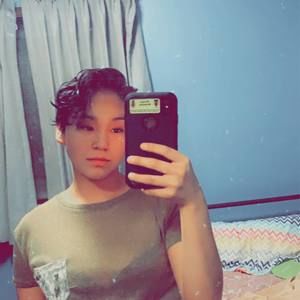 Meet your Posher, Crystal